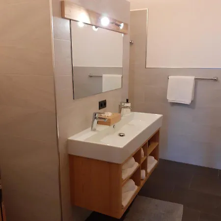 Grubertal Apartamento *